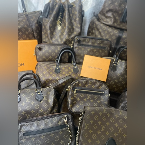 EVERYTHING IN PIC AVAILABLE!! - Picture 5 of 16